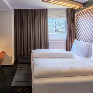 Otel Frankfurt-niederrad, Frankfurt am Main
