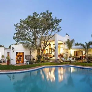 Гостевой дом Cape Pillars Boutique ****